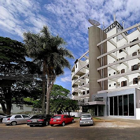 Piloes Palace Hotel Mineiros Exterior photo