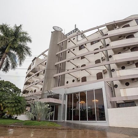 Piloes Palace Hotel Mineiros Exterior photo